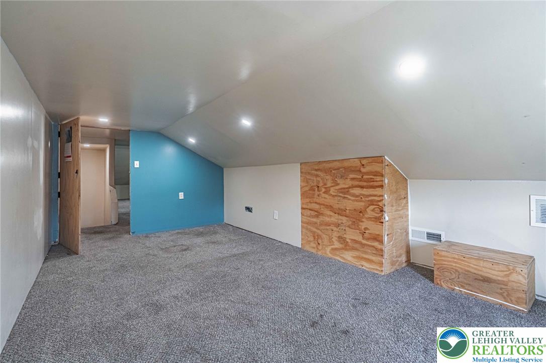 538 Broad Street Property Photo 46