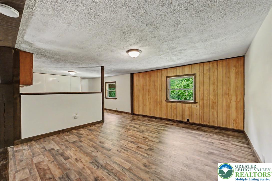 3583 Lakewood Road Property Photo 13