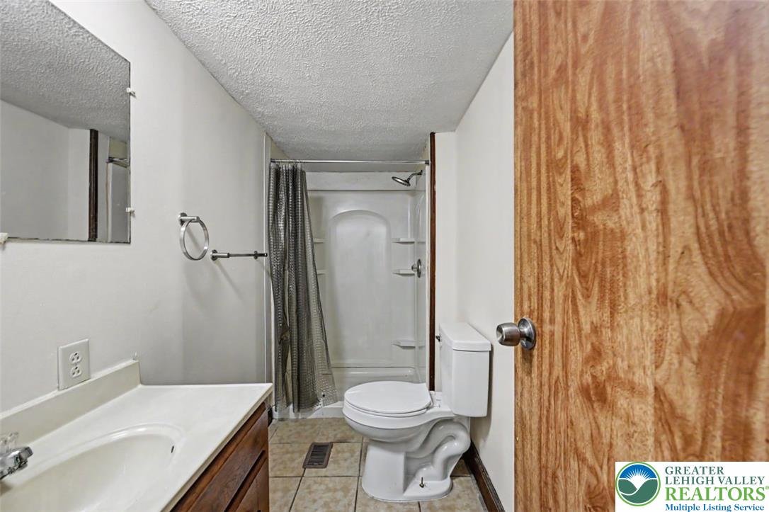 3583 Lakewood Road Property Photo 24