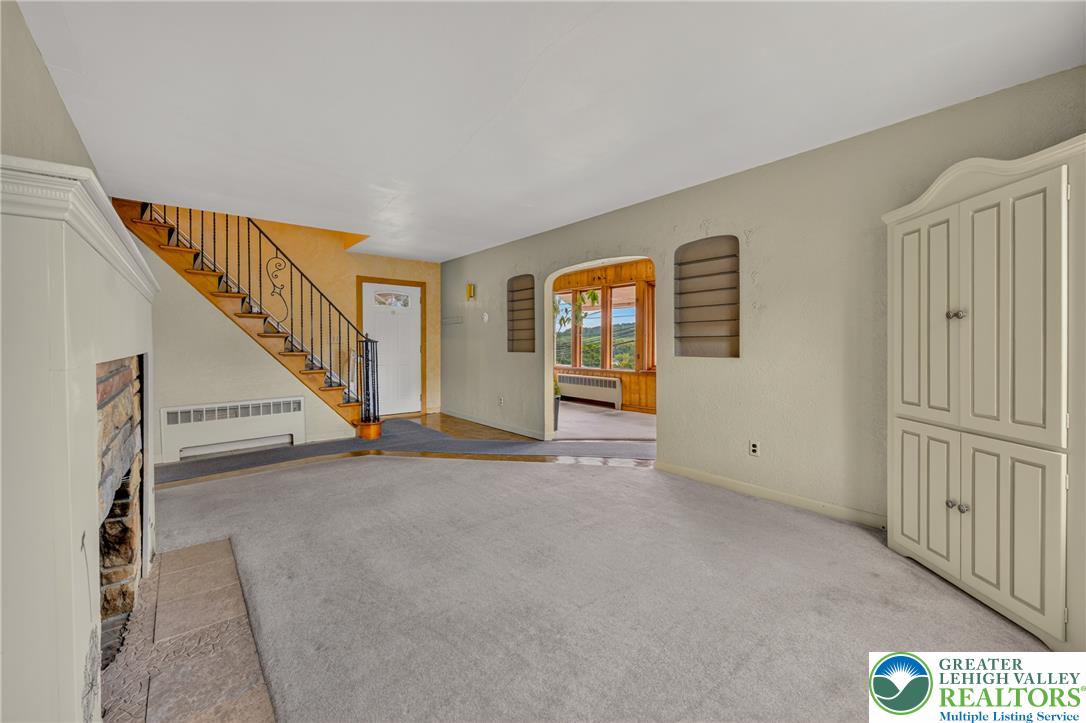 124 S 6th Street Property Photo 8