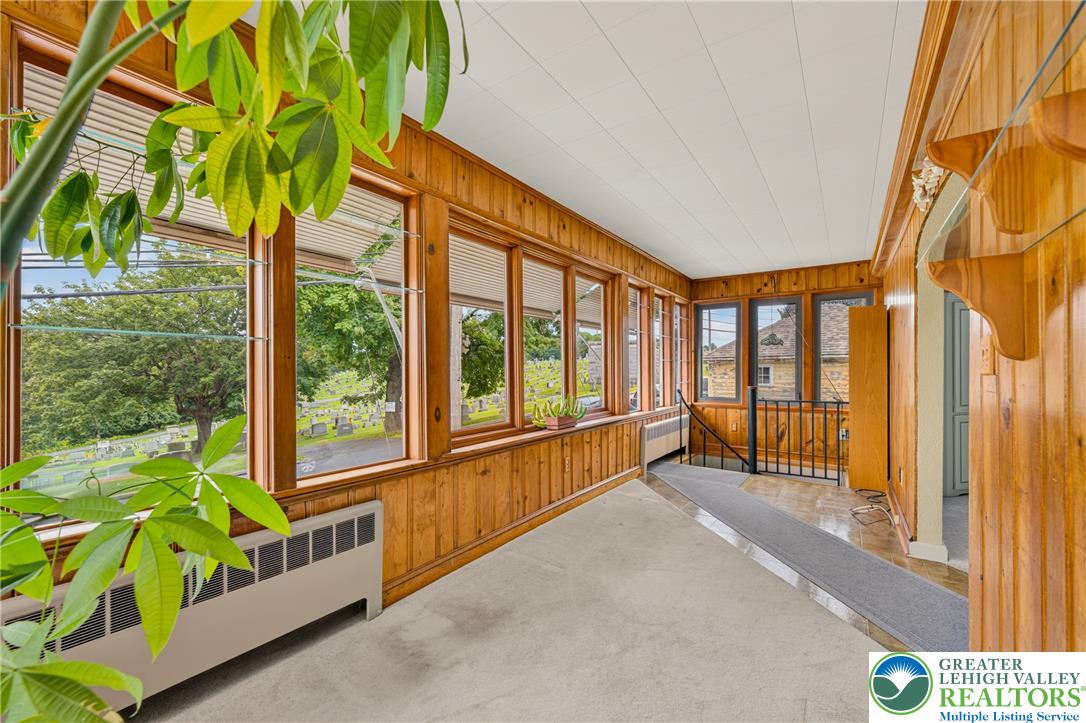 124 S 6th Street Property Photo 11