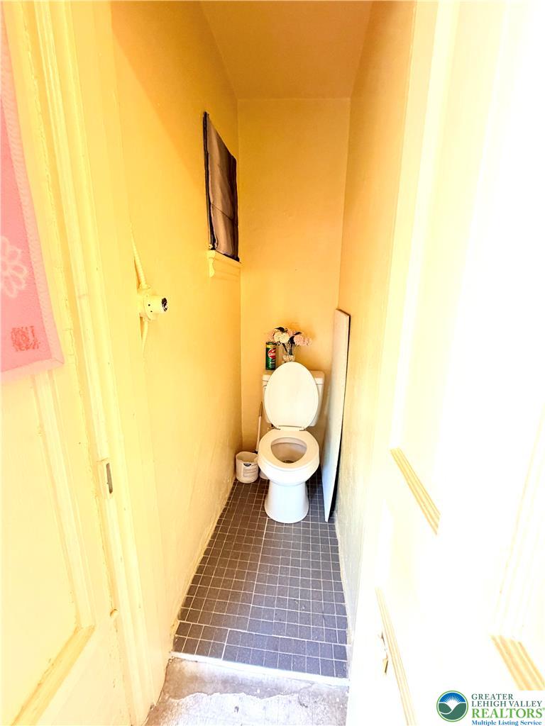 182 Chew Property Photo 13