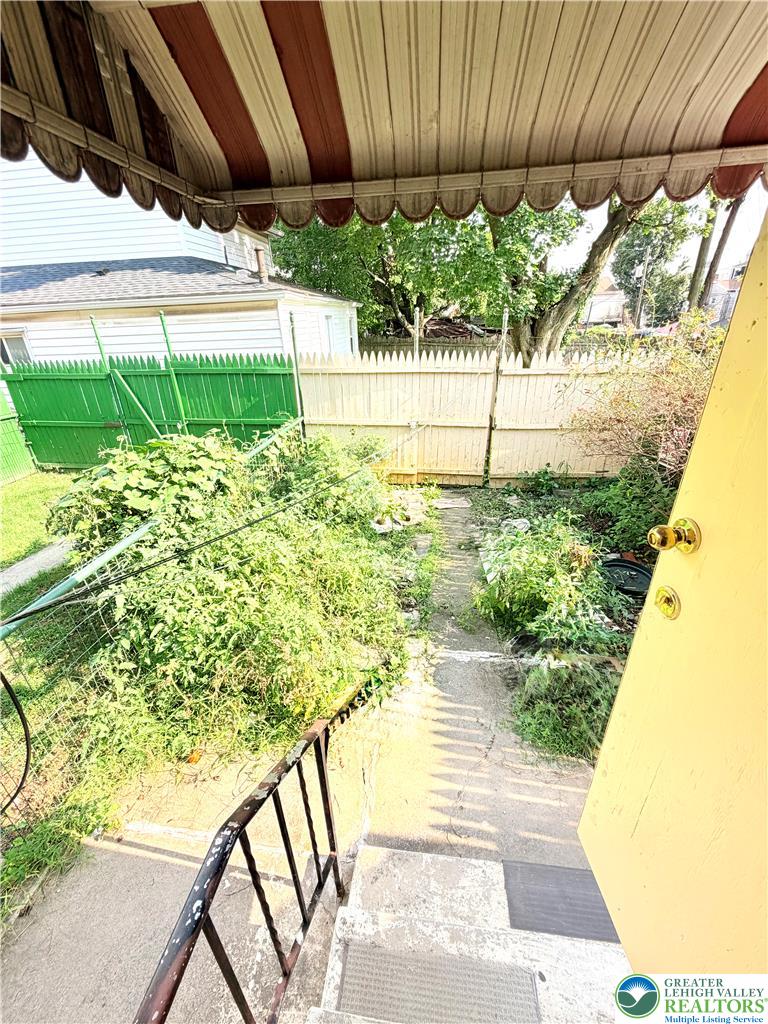 182 Chew Property Photo 14