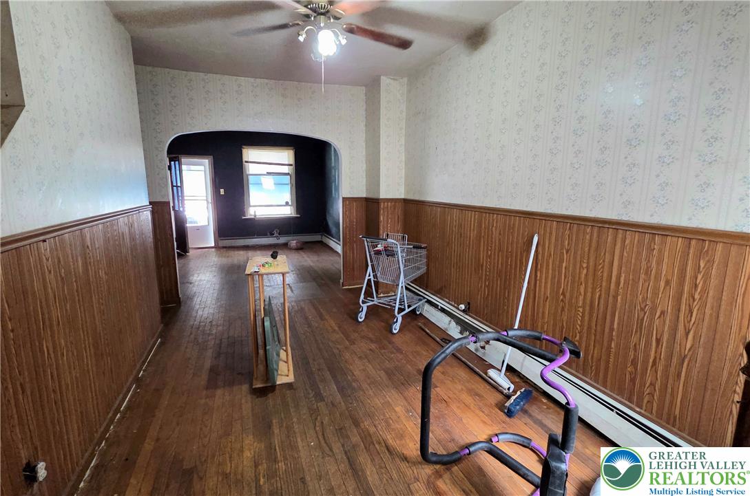 1334 West Gordon Street Property Photo 6