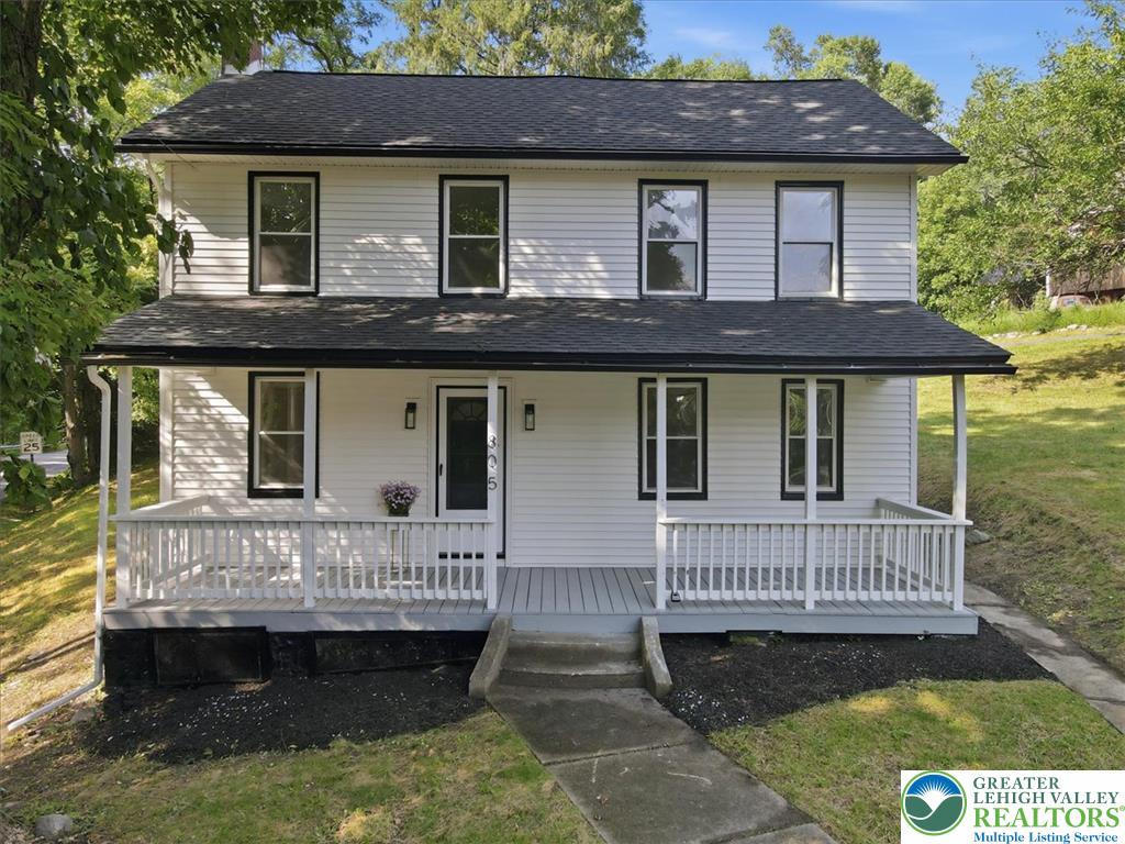 805 North Main Street Property Photo 1