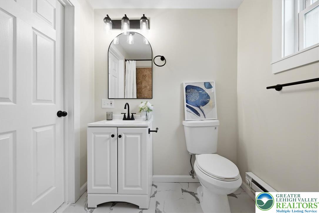 805 North Main Street Property Photo 29