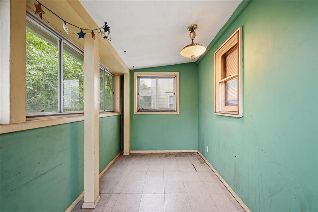 347 West Kline Avenue Property Photo 38