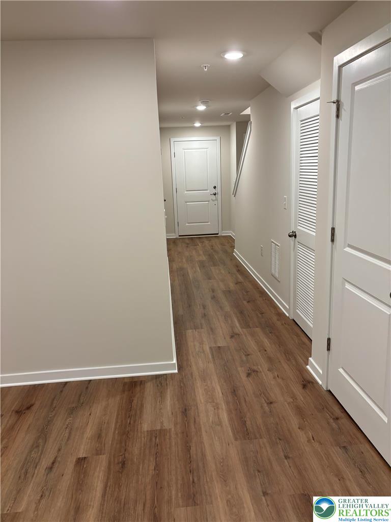 7680 Clayton Avenue Property Photo 15