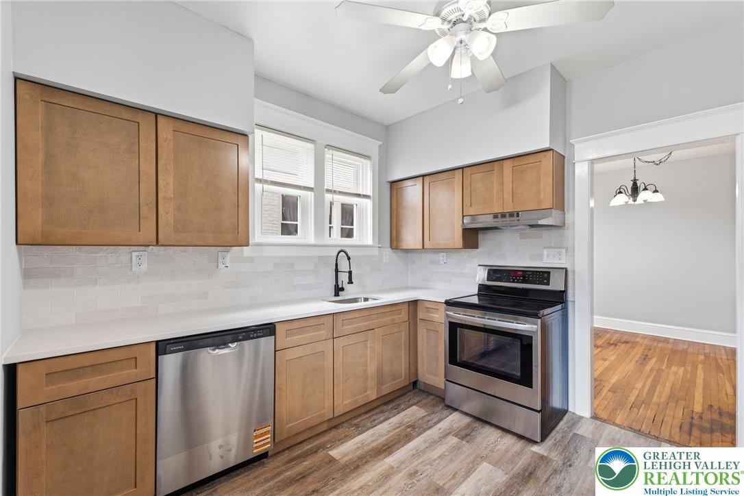 318 South 16th Street Property Photo 10
