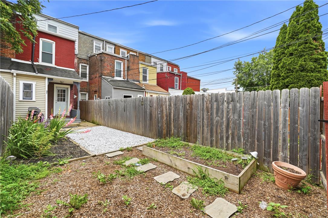 1019 Allen Street Property Photo 12