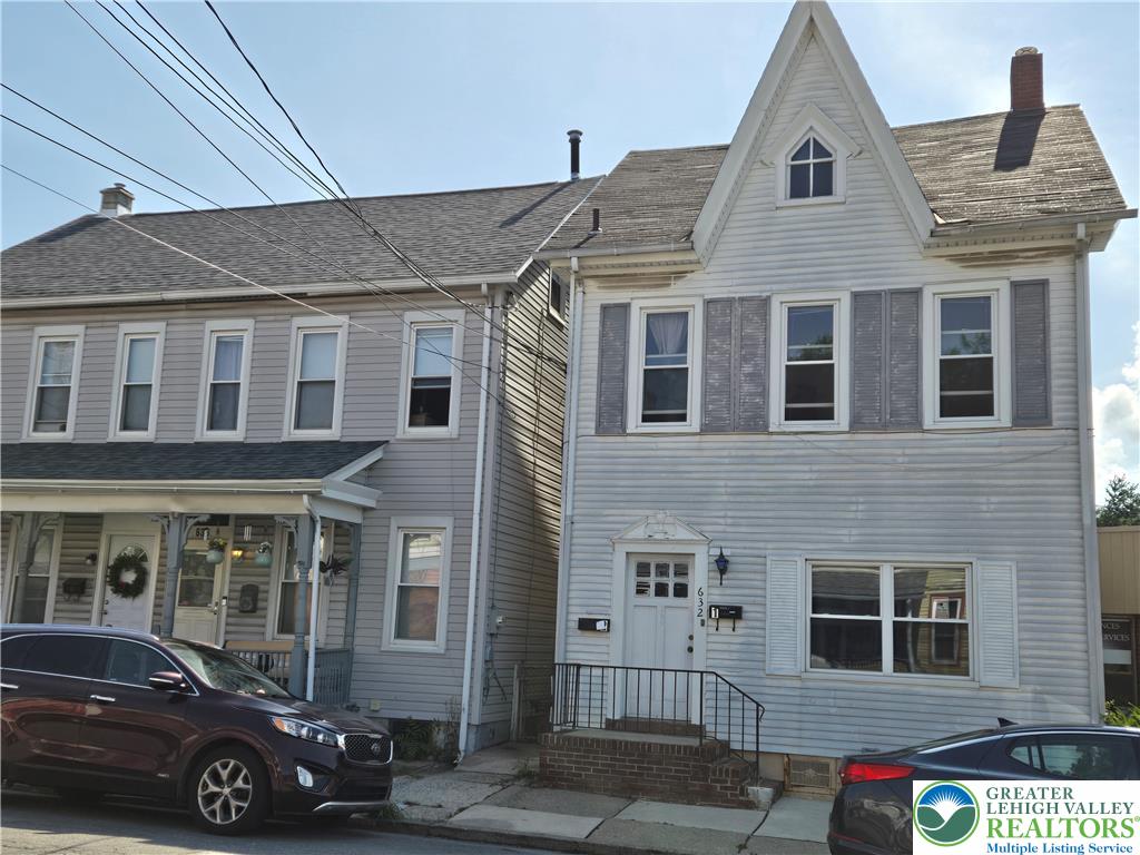 632 Linden Street 2 Property Photo 1