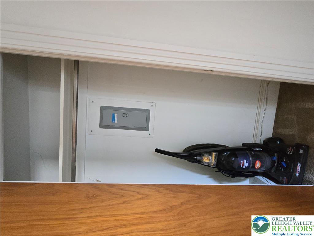 632 Linden Street 2 Property Photo 12