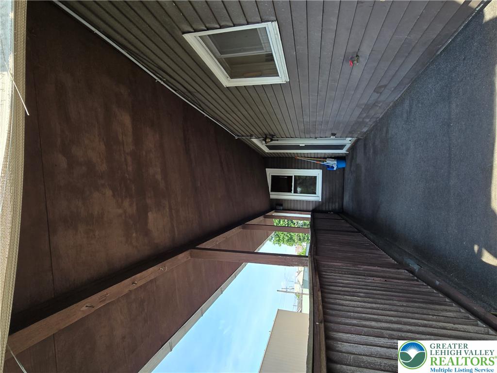 632 Linden Street 2 Property Photo 15