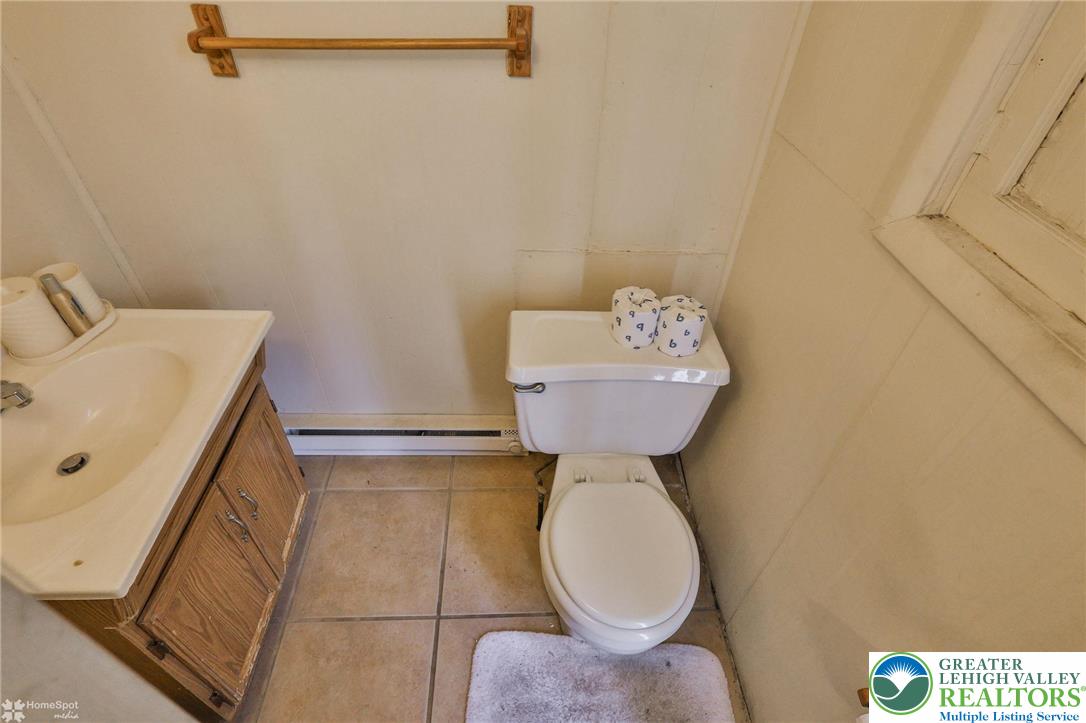 518 North New Street Property Photo 26