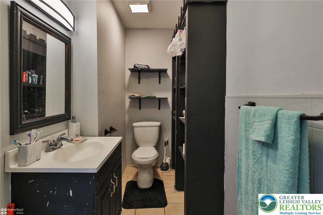 143 North 5th Street Property Photo 9