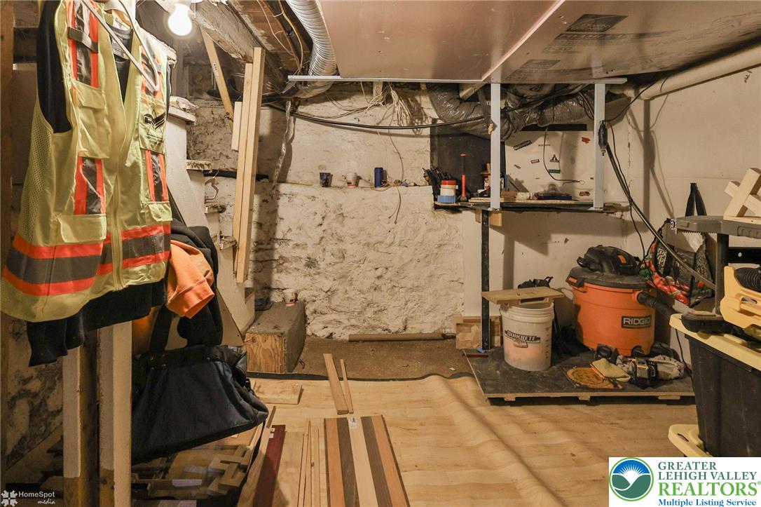 143 North 5th Street Property Photo 14