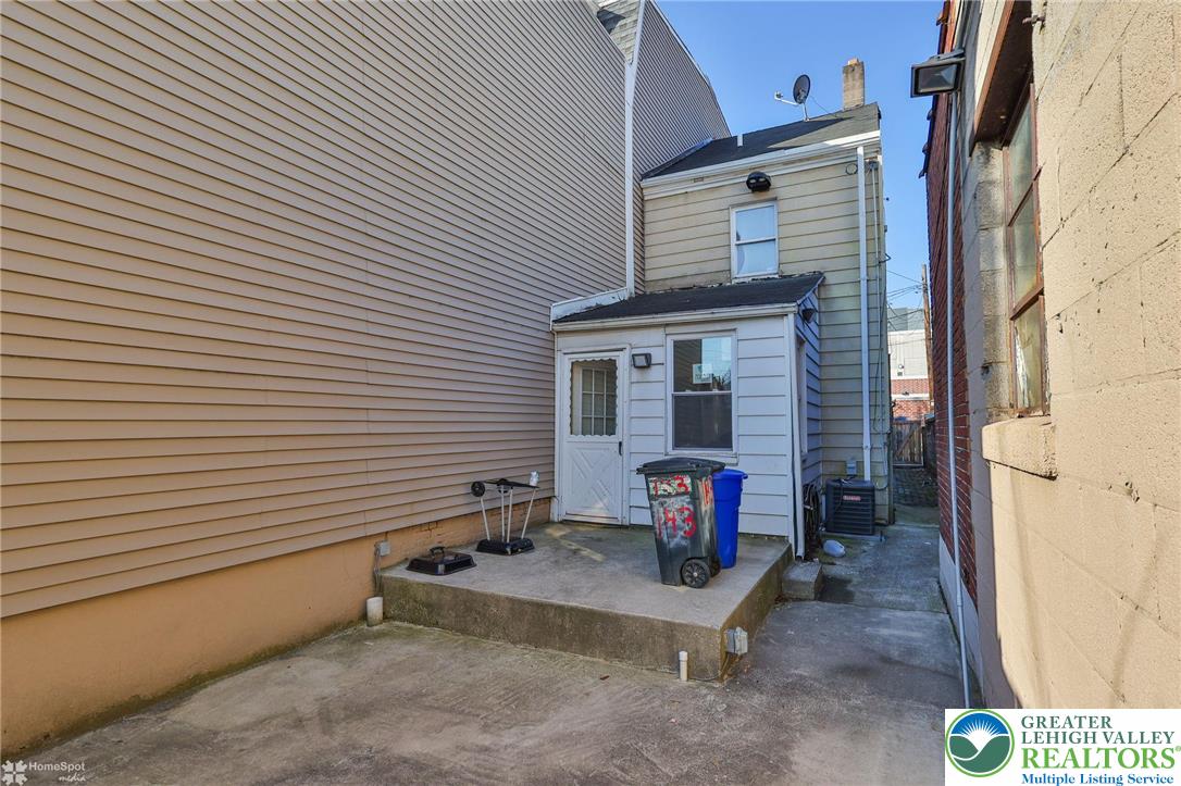 143 North 5th Street Property Photo 20