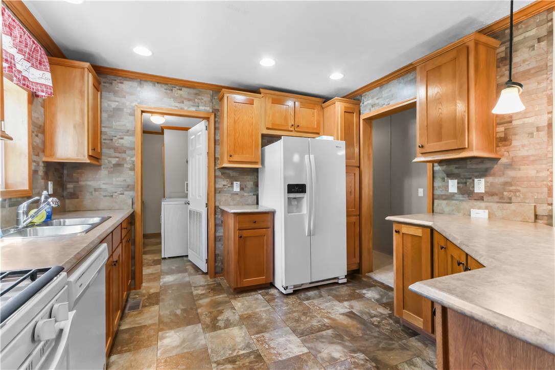 2 Woodview Court Property Photo 8