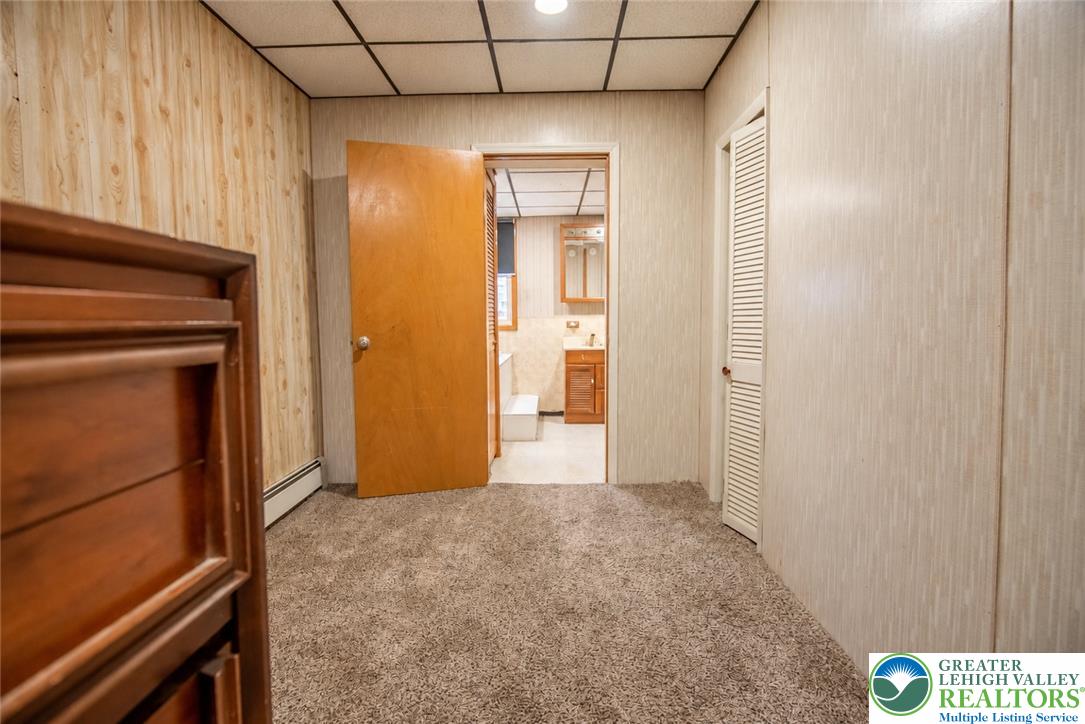 1940 Glendale Avenue Property Photo 12