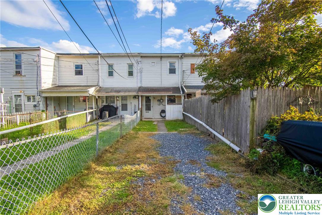 1940 Glendale Avenue Property Photo 18