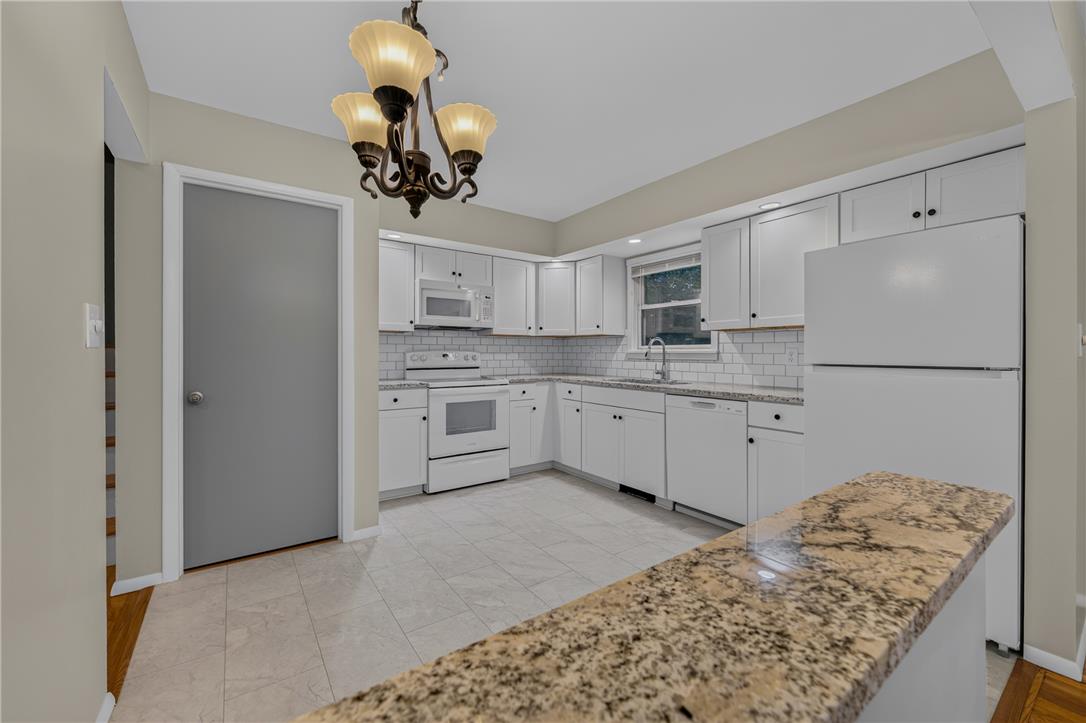 636 Snyder Street Property Photo 24