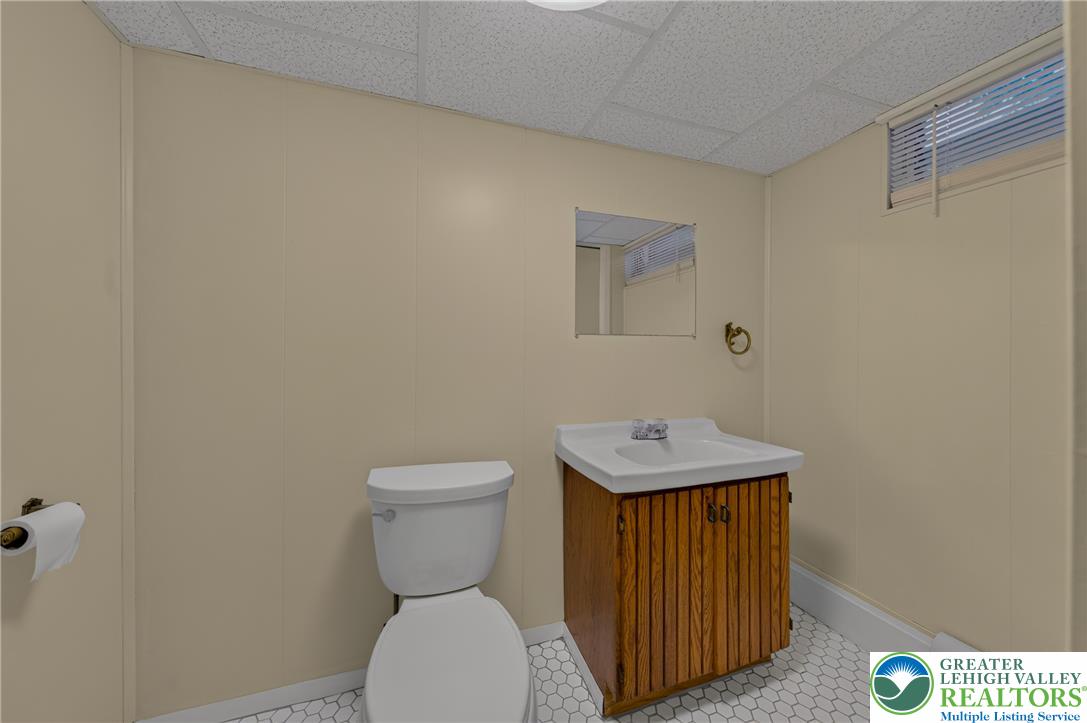 636 Snyder Street Property Photo 56
