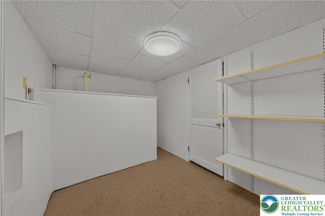 636 Snyder Street Property Photo 57