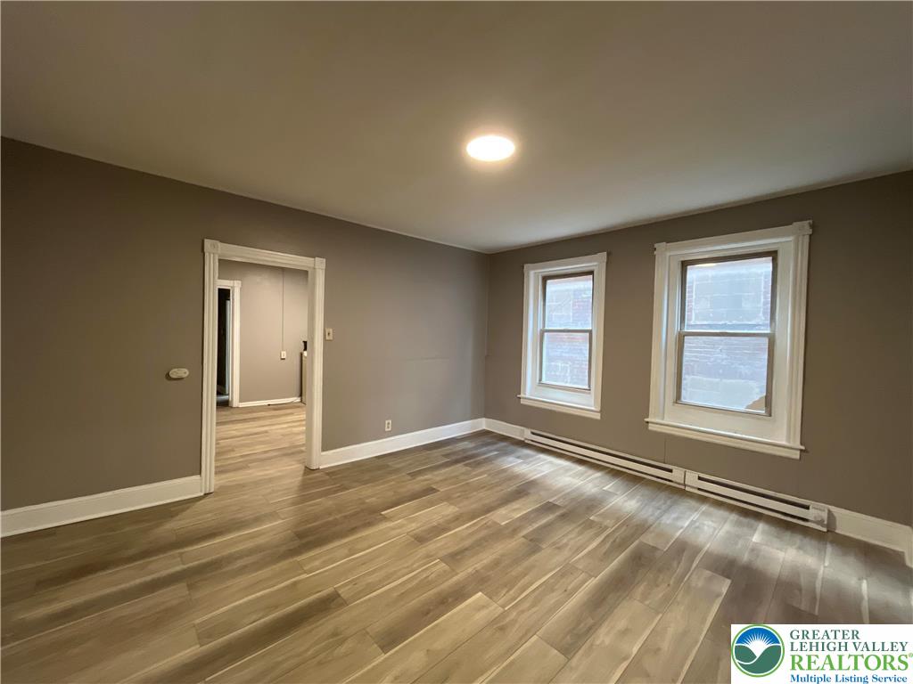 1012 Evans Street 1 Property Photo 2