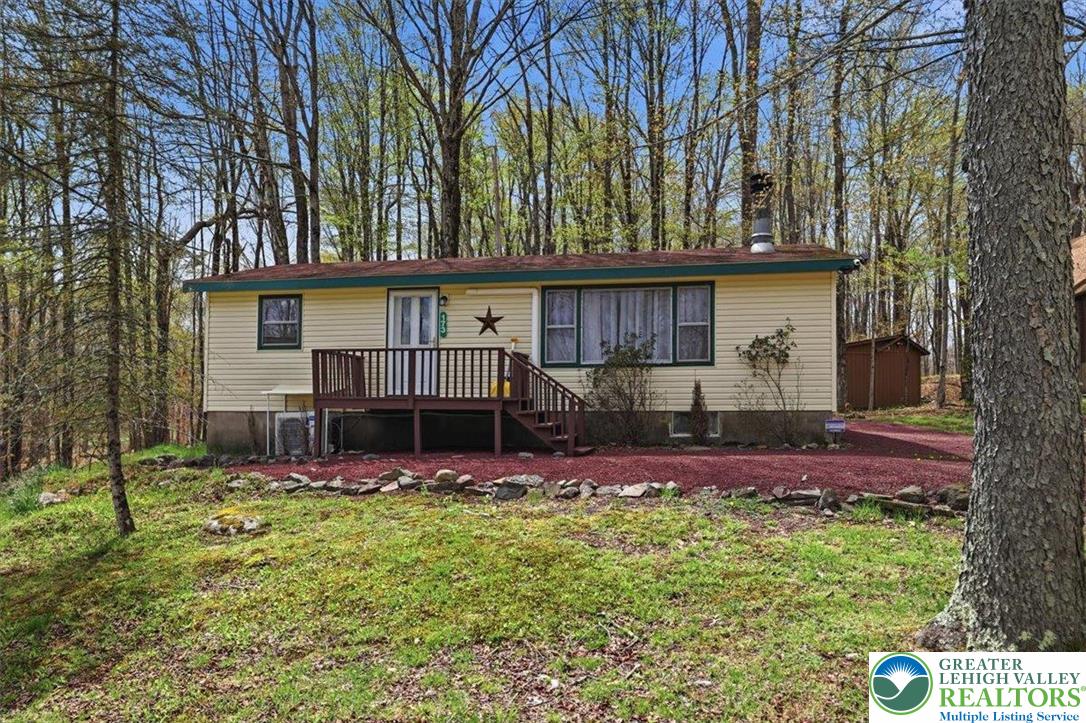 173 Bushkill Drive Property Photo 11