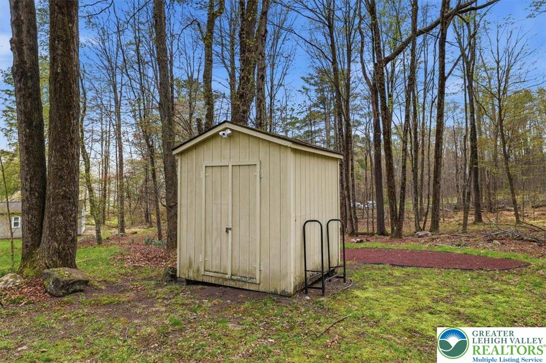 173 Bushkill Drive Property Photo 16