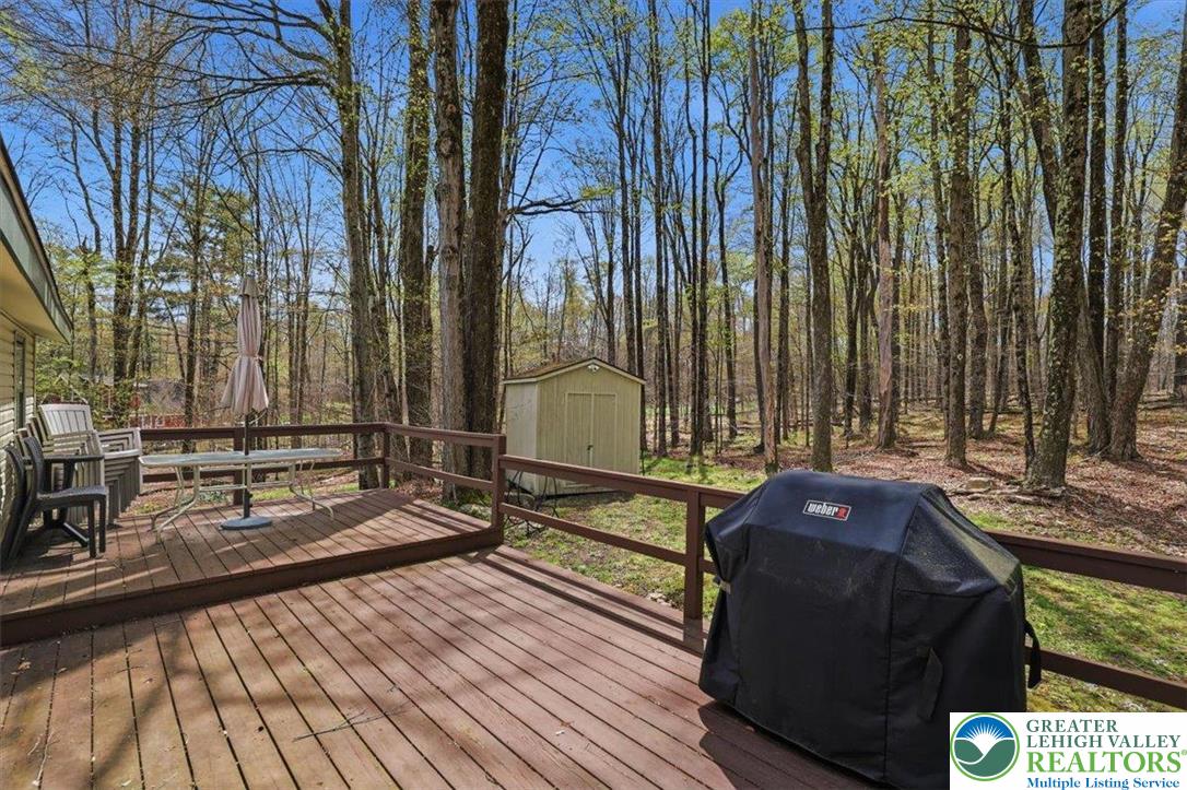 173 Bushkill Drive Property Photo 19