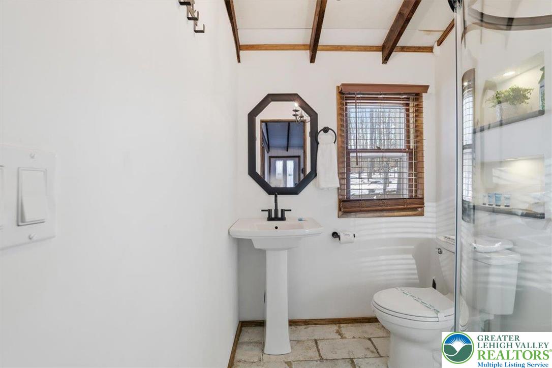 173 Bushkill Drive Property Photo 32