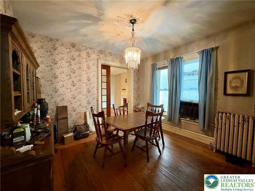 1633 West Linden Street Property Photo 8