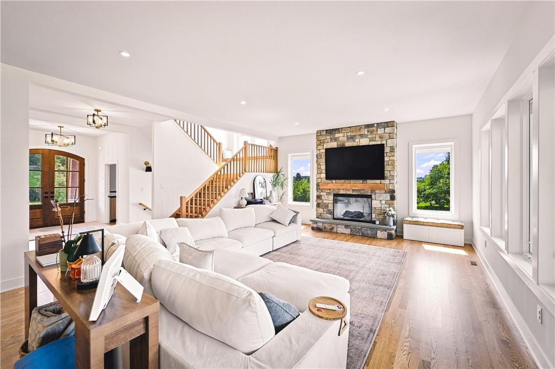 4280 Wyndemere Circle Property Photo 23
