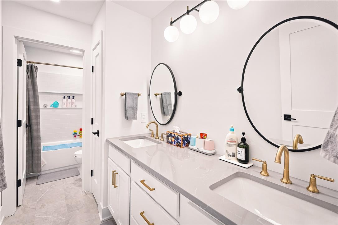 4280 Wyndemere Circle Property Photo 44