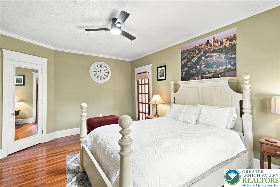 2530 Walnut Street Property Photo 20