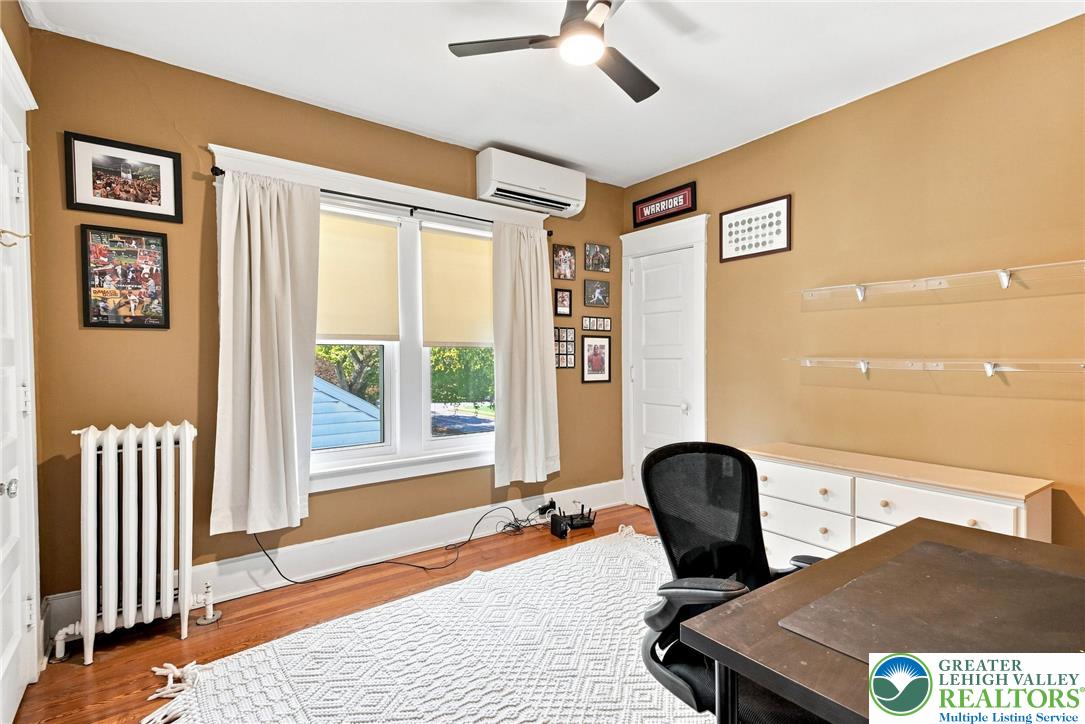 2530 Walnut Street Property Photo 26