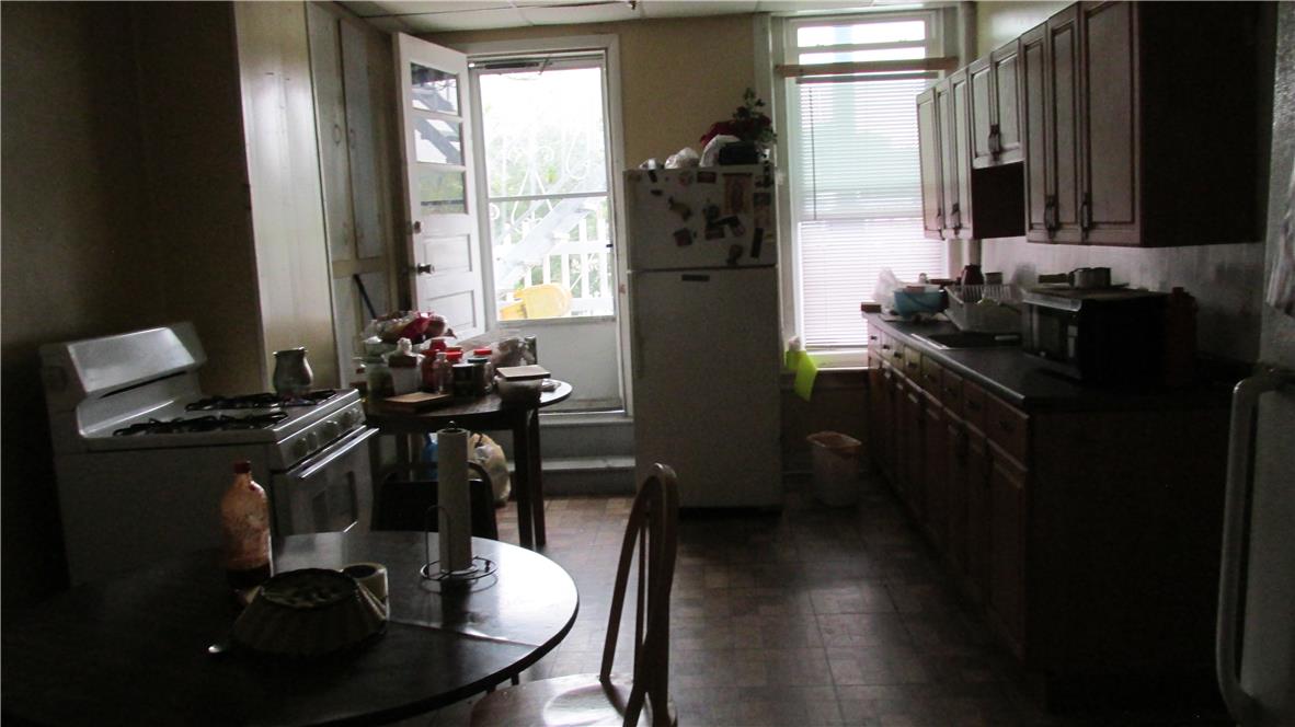 679 Northampton Street Property Photo 29
