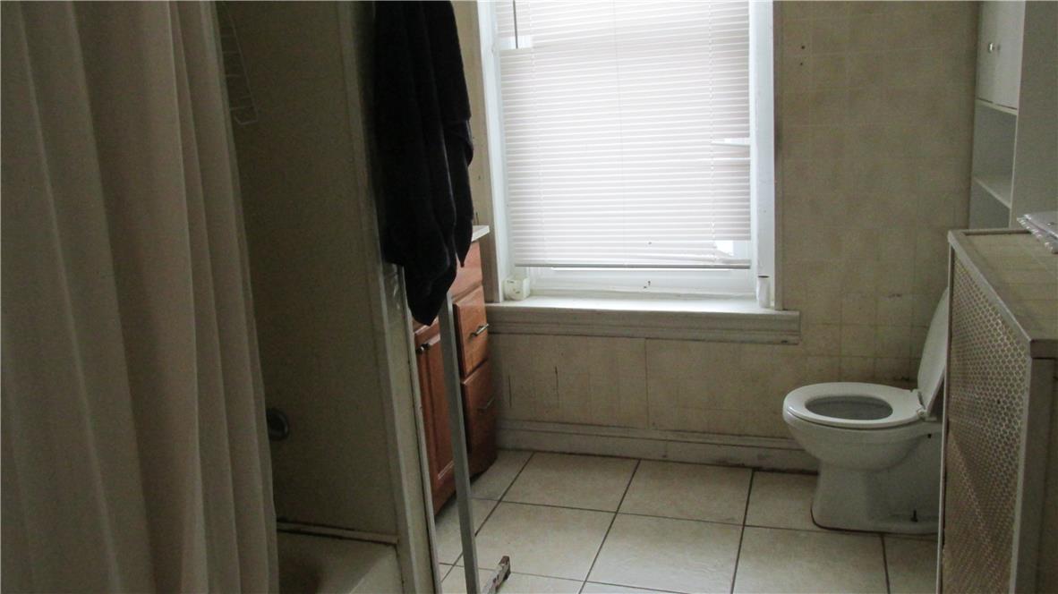 679 Northampton Street Property Photo 31