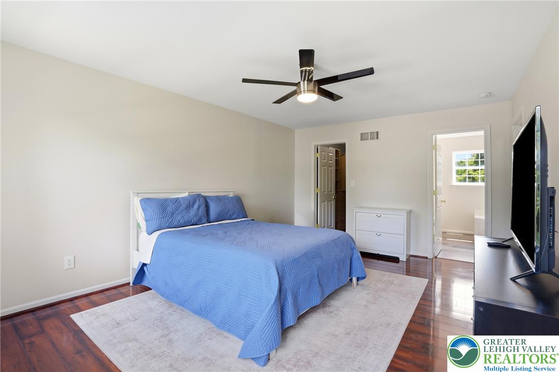 55 Autumn Lane Property Photo 28