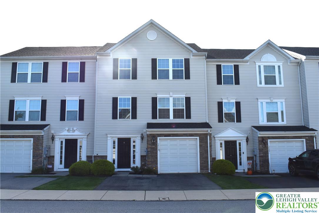 3518 Penfield Way Property Photo 1
