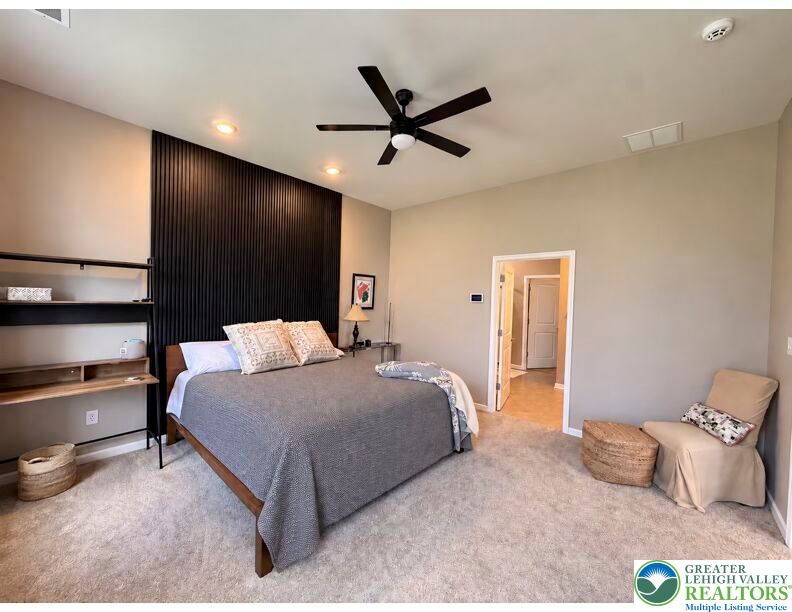 7951 Schaefer Crst Property Photo 20