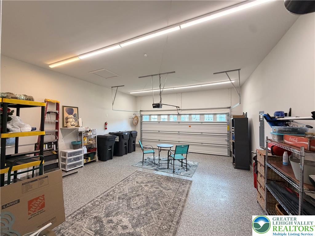 7951 Schaefer Crst Property Photo 24