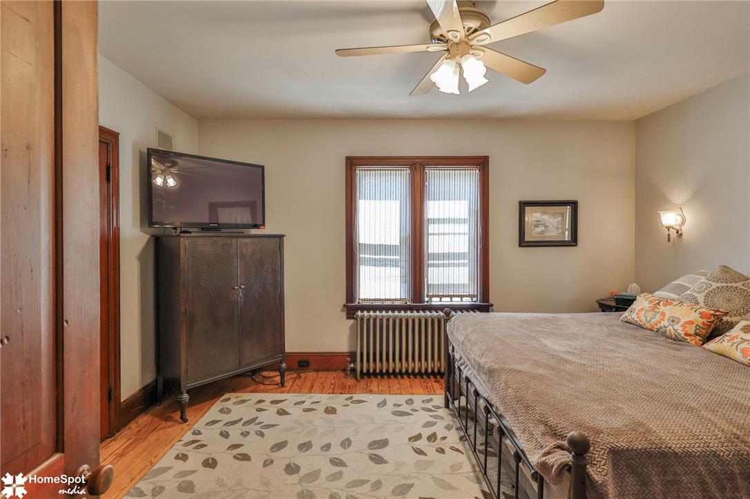 507 East Station Avenue Property Photo 38
