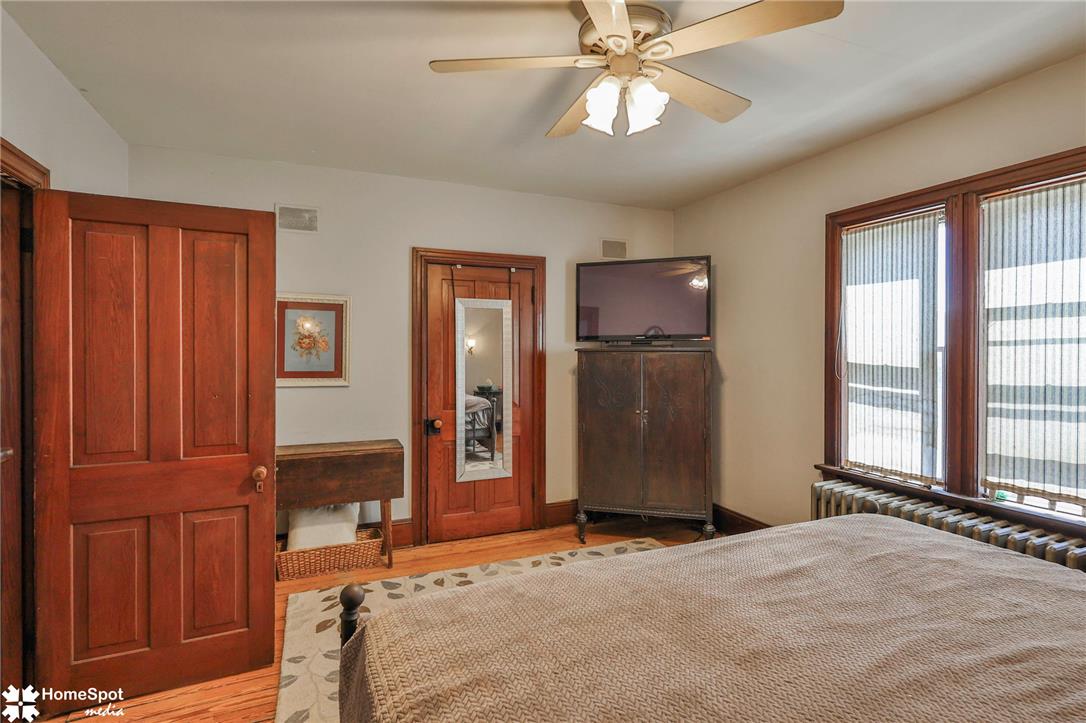 507 East Station Avenue Property Photo 40