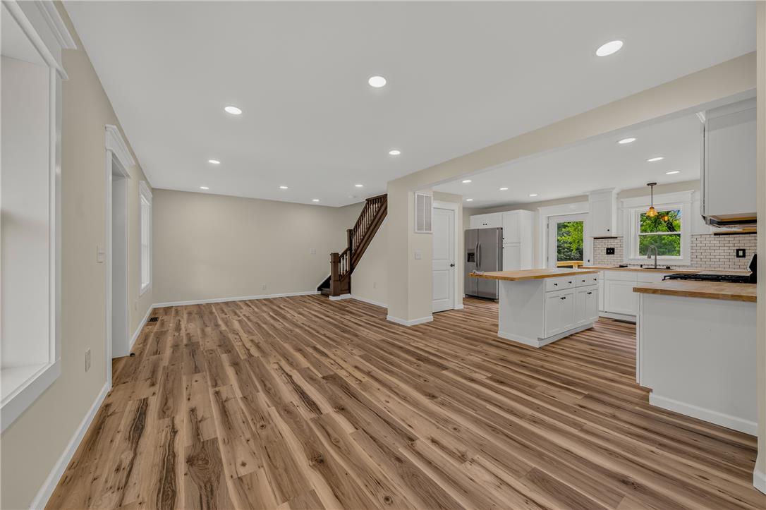 14 South Broad Street Property Photo 8