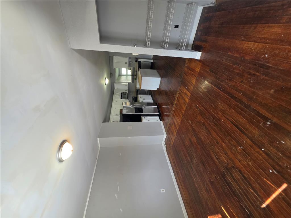 46 East Hazard Street Property Photo 4