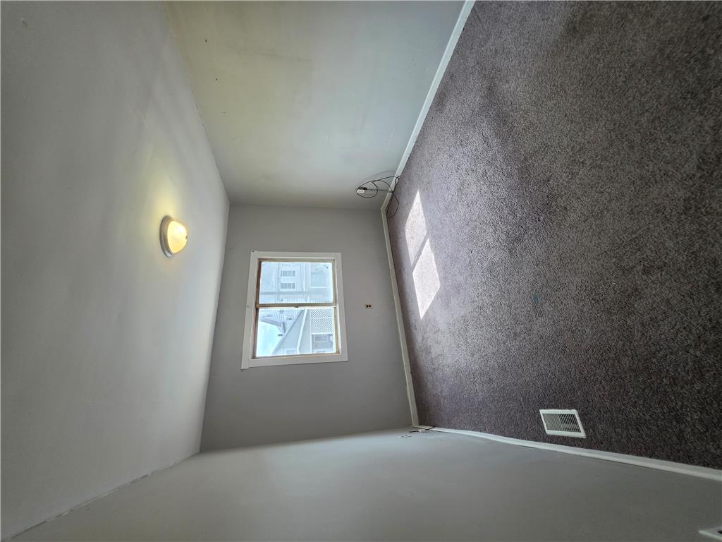 46 East Hazard Street Property Photo 14