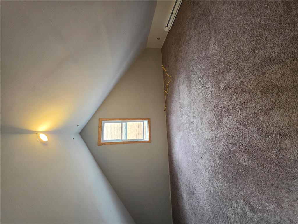 46 East Hazard Street Property Photo 18