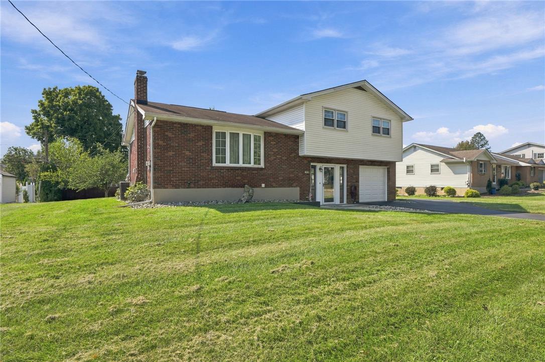 1543 Stoke Park Road Property Photo 4